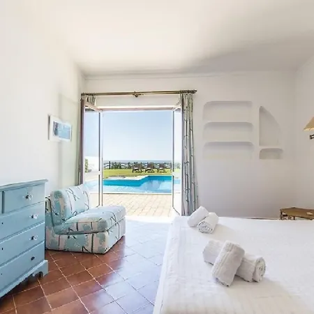 Daire Waterfront For 12 People Contact Benehad1977 Outlook Com
